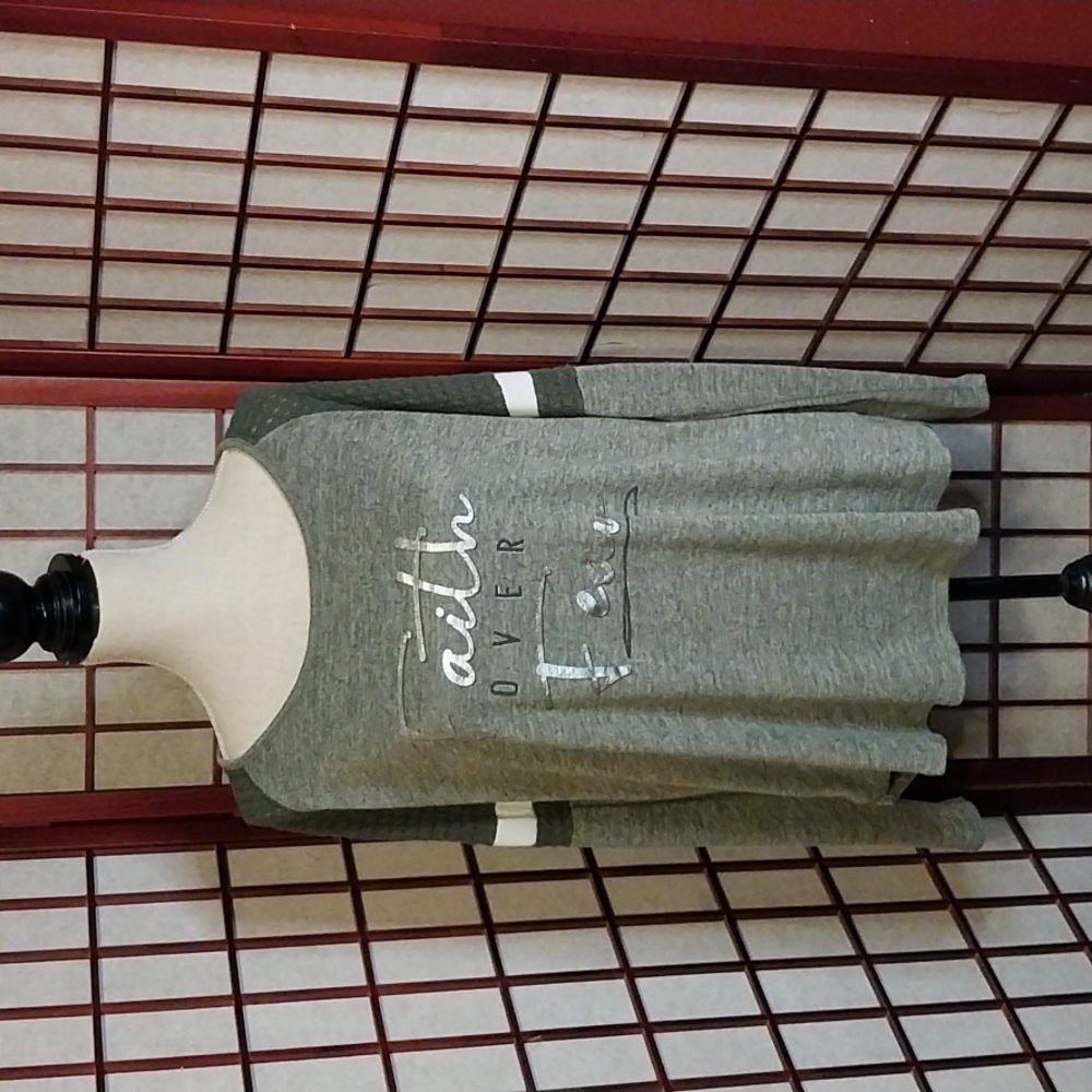 #164 Joei & I Top